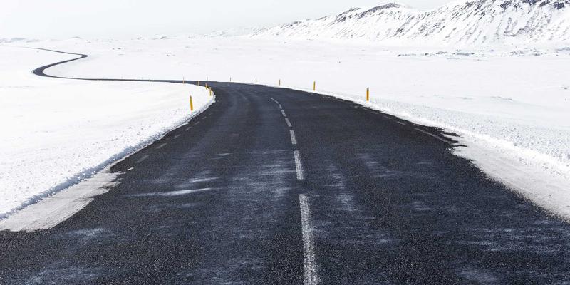 工业流程优化新范式：基于大数据与AI的预测性质量控制，实现缺陷自动化拦截